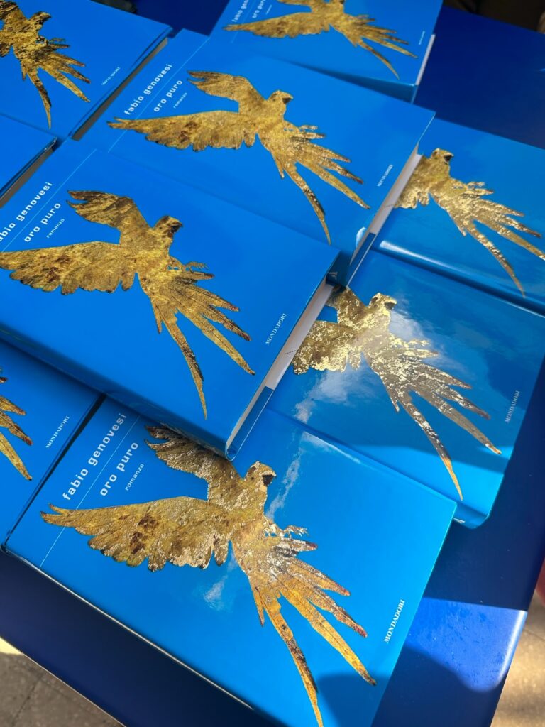 Copertina libro "Oro puro" di Fabio Genovesi, Mondadori 2023. 